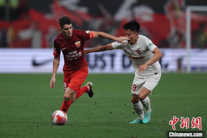 中超第13轮海港主场2-0力克成都蓉城，延续五连胜