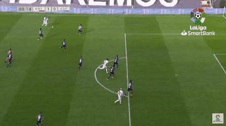 巴列卡诺绝杀西班牙人吞赛季首败 武磊伤缺缺席