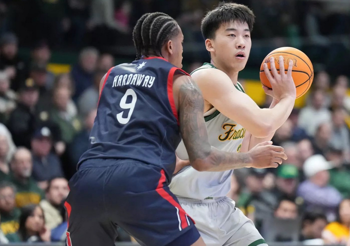 中国留美球员转校潮：NIL政策重塑留洋路径